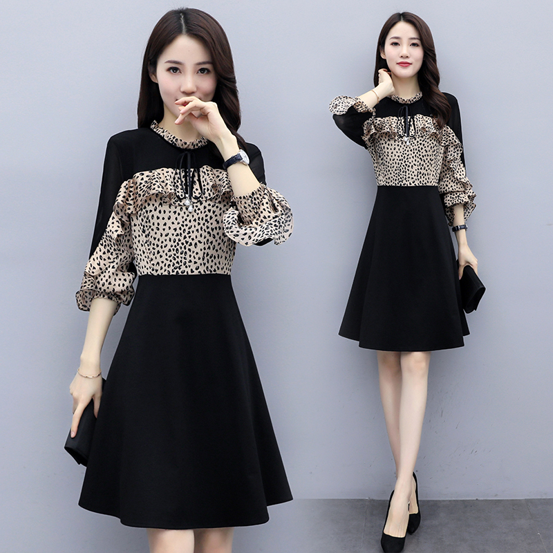 小样传奇 连衣裙女中长款气质 春秋装新款女装长袖打底碎花蕾丝裙子